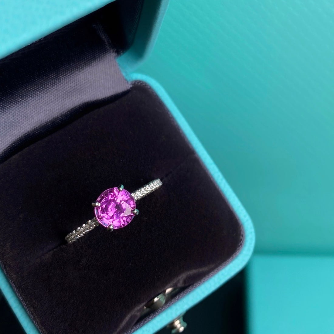 Express Shipping Aigs Certified Pt950 1.17 Ctw Natural Natural Sapphire & Diamond Ring - 3