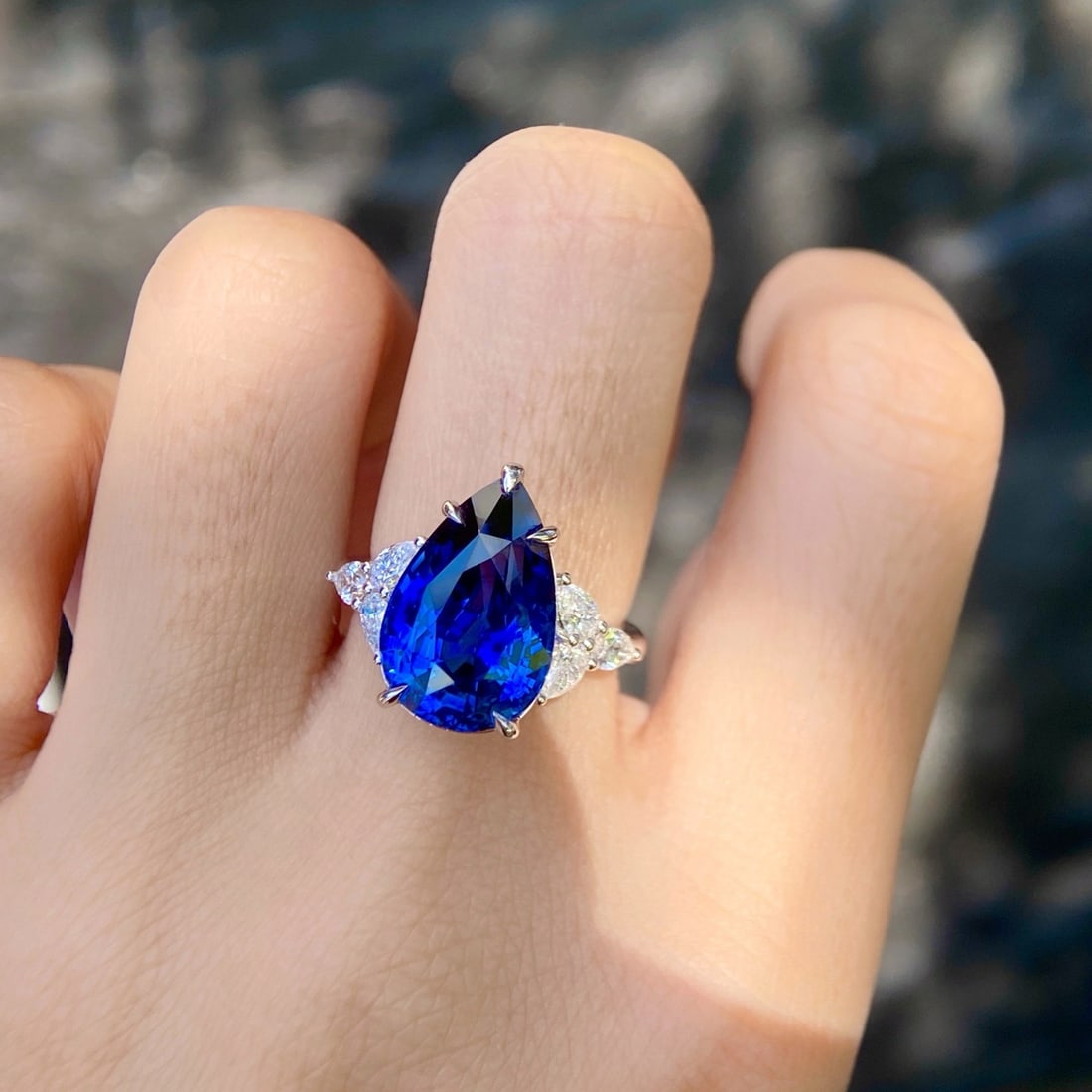 Express Shipping 18k Gold 10.69 Ctw Natural Sapphire & Diamond Ring - 5