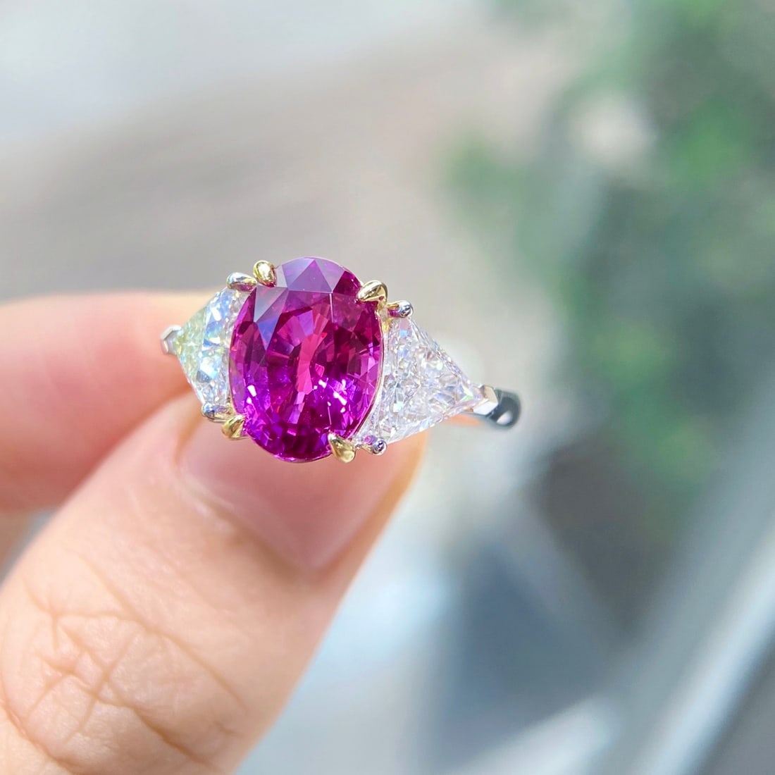 Express Shipping 18k Gold 6.11 Ctw Natural Sapphire & Diamond Ring - 3