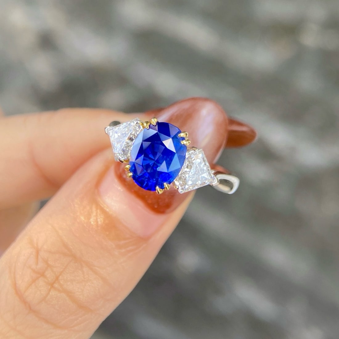 Express Shipping Grs(gemstone Reports) Certified Express Shipping 18k Gold 4.15 Ctw Madagascar Na... - 3