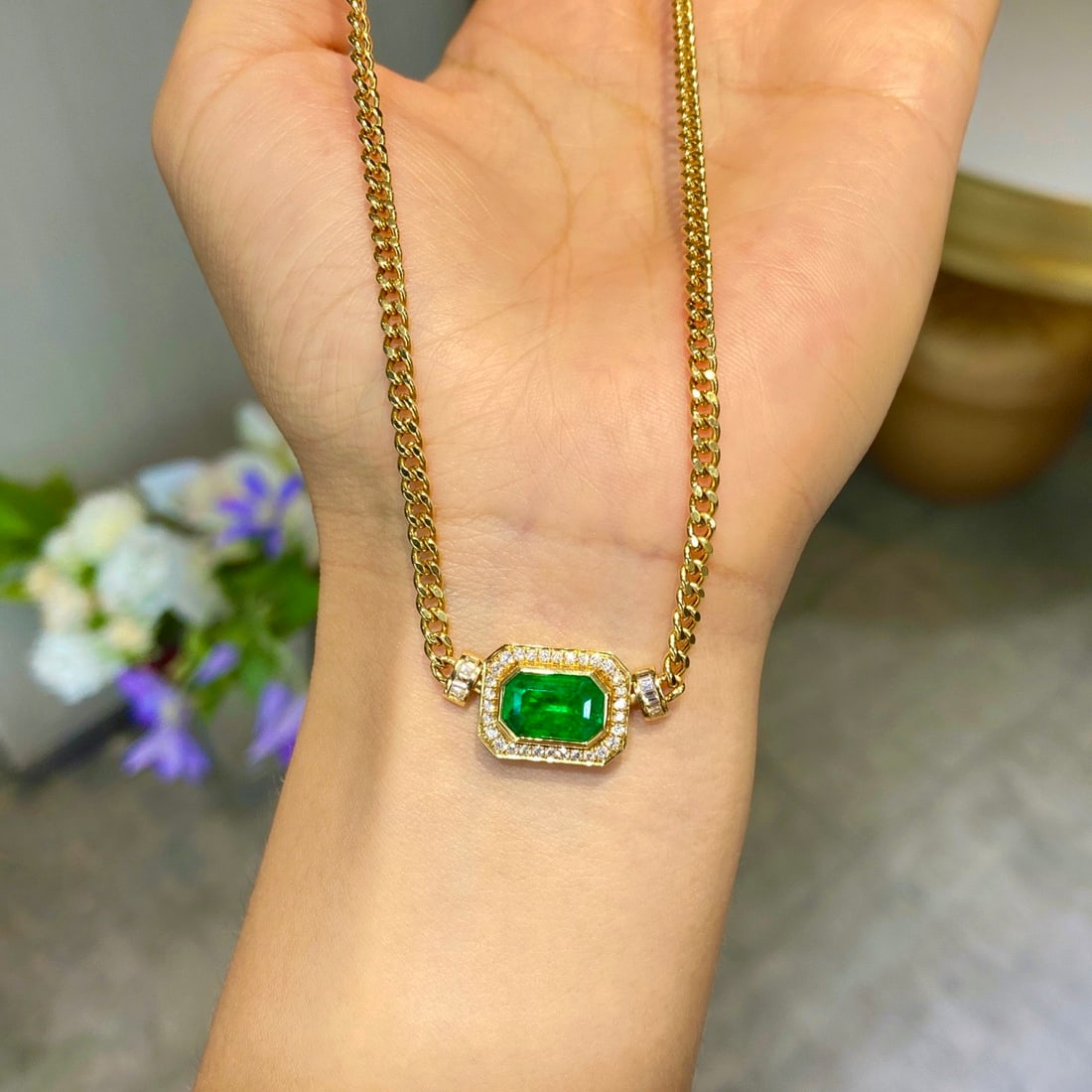 Express Shipping Grs(gemstone Reports) Certified Express Shipping 18k Gold 2.62 Ctw Vivid Green C... - 2