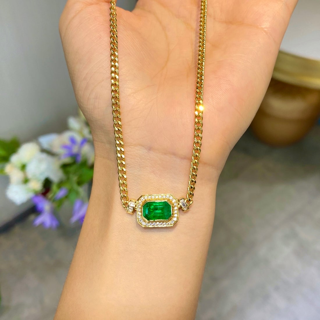 Express Shipping Grs(gemstone Reports) Certified Express Shipping 18k Gold 2.62 Ctw Vivid Green C... - 3