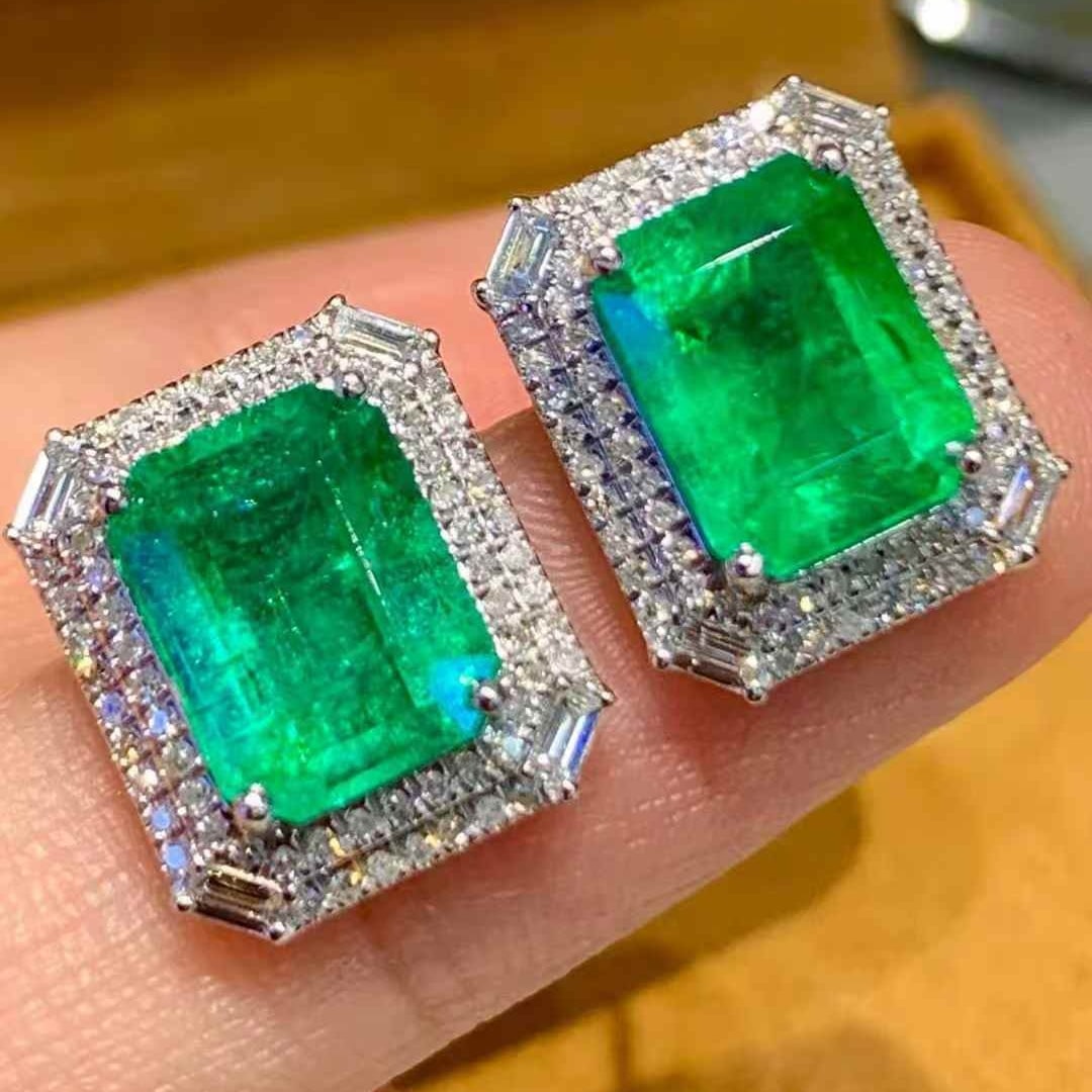14k Gold 5.1 Ct Vivid Green Natural Emerald & Diamond Earrings - 5