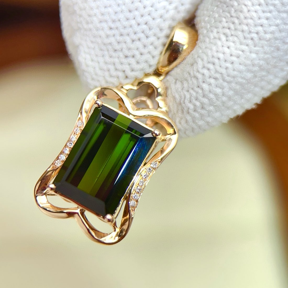 14k Gold 4.54 Ctw Natural Tourmaline & Diamond Pendant( Without Chain ) - 3