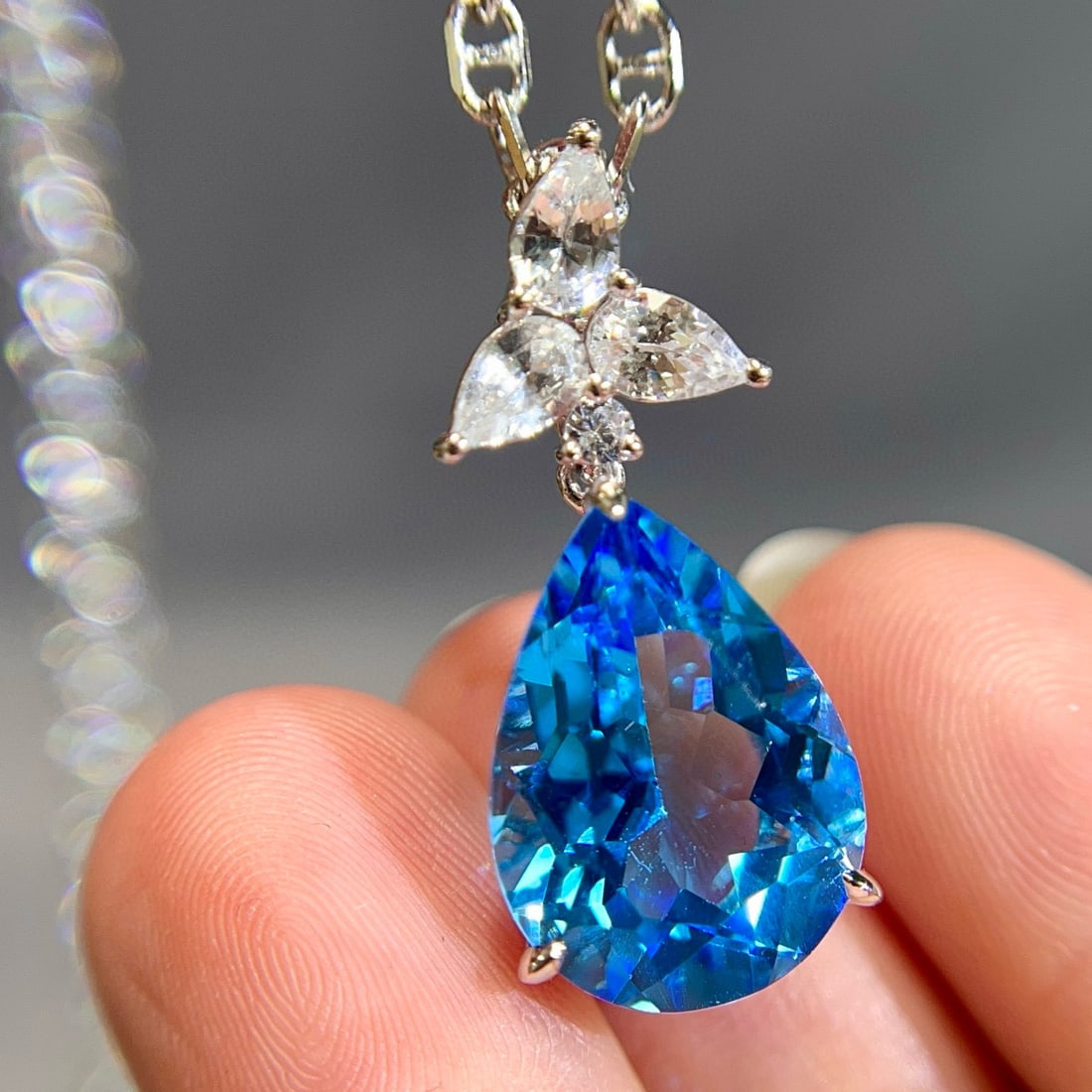 14k Gold 9.31 Ctw Natural Topaz & Sapphire Pendant( Without Chain ) - 2