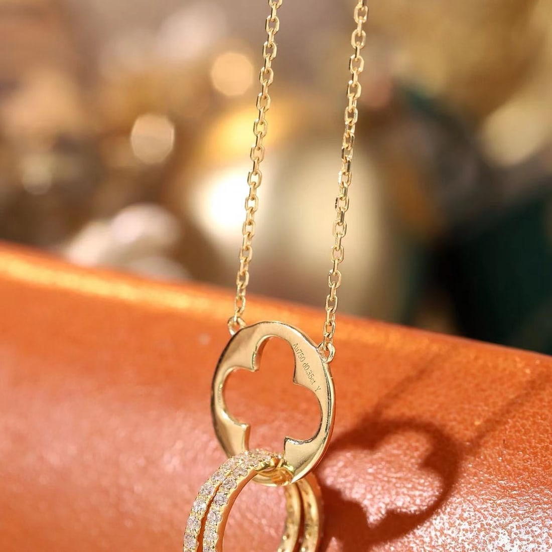 14k Gold 0.35 Ct Natural H Diamond Necklace: Ref:231105231 // gold content:14k gold // main gemstone:diamond // shape:round // carat weight:0. 35ct // clarity grade:vs-si // color:h // treatment:natural // cut grade:g // High Estimate: 3100Low