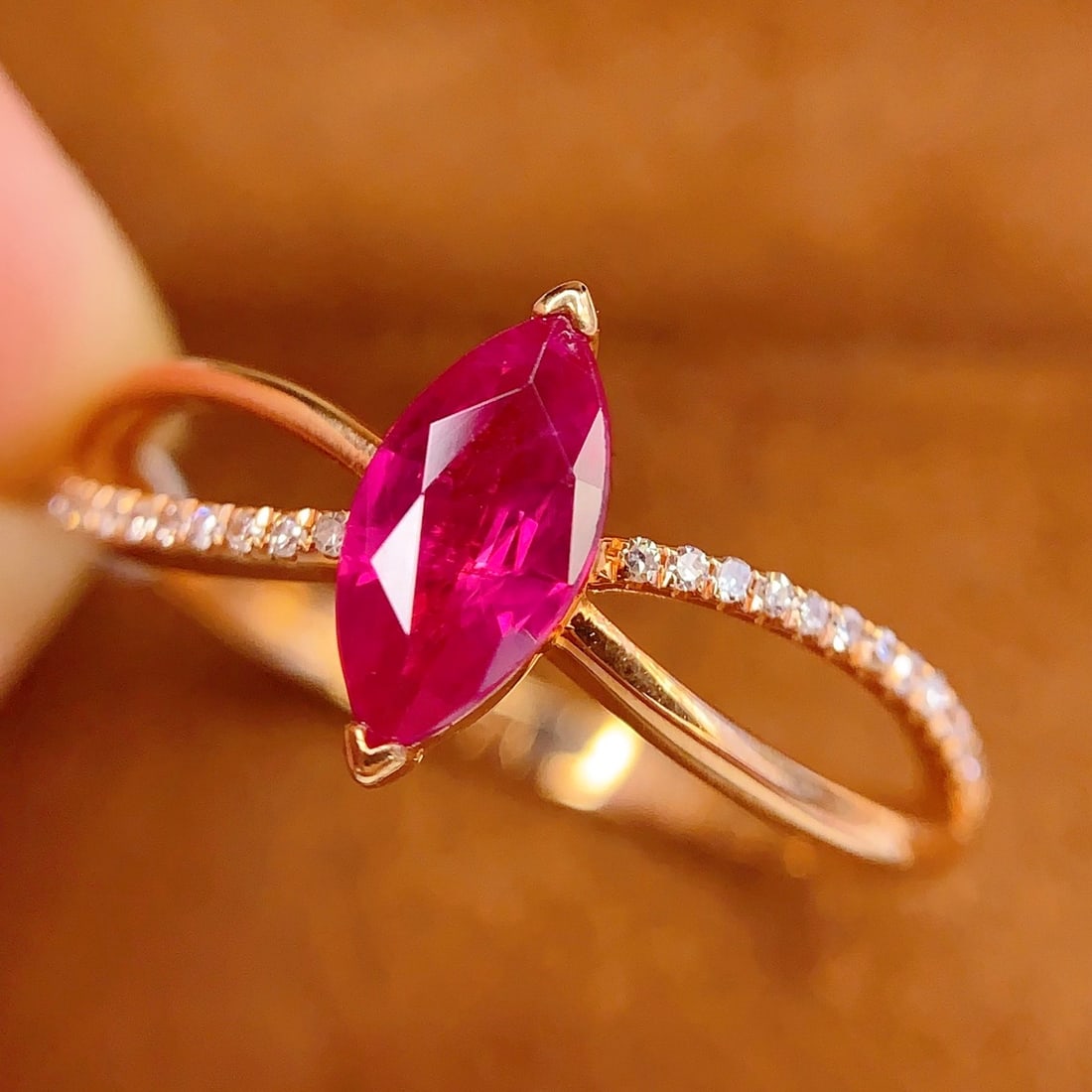 14k Gold 0.7 Ct Natural Ruby & Diamond Ring - 4