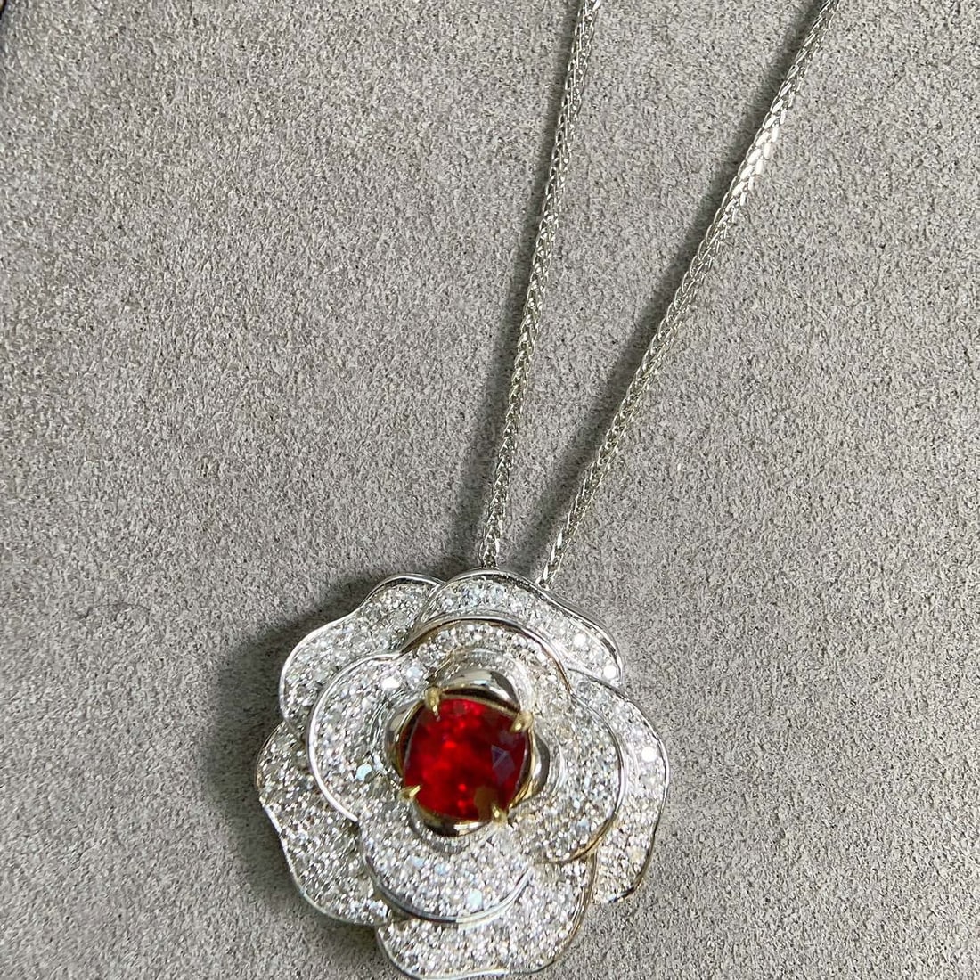 14k Gold 1.74 Ctw Natural Ruby & Diamond & Flowers Pendant( Without Chain ): Ref:231106345 // gold content:14k gold // main gemstone:ruby // shape:cushion // carat weight:1. 09ct // color:pigeonblood red // treatment:natural // // adjacent gemstone 2 : diamond //