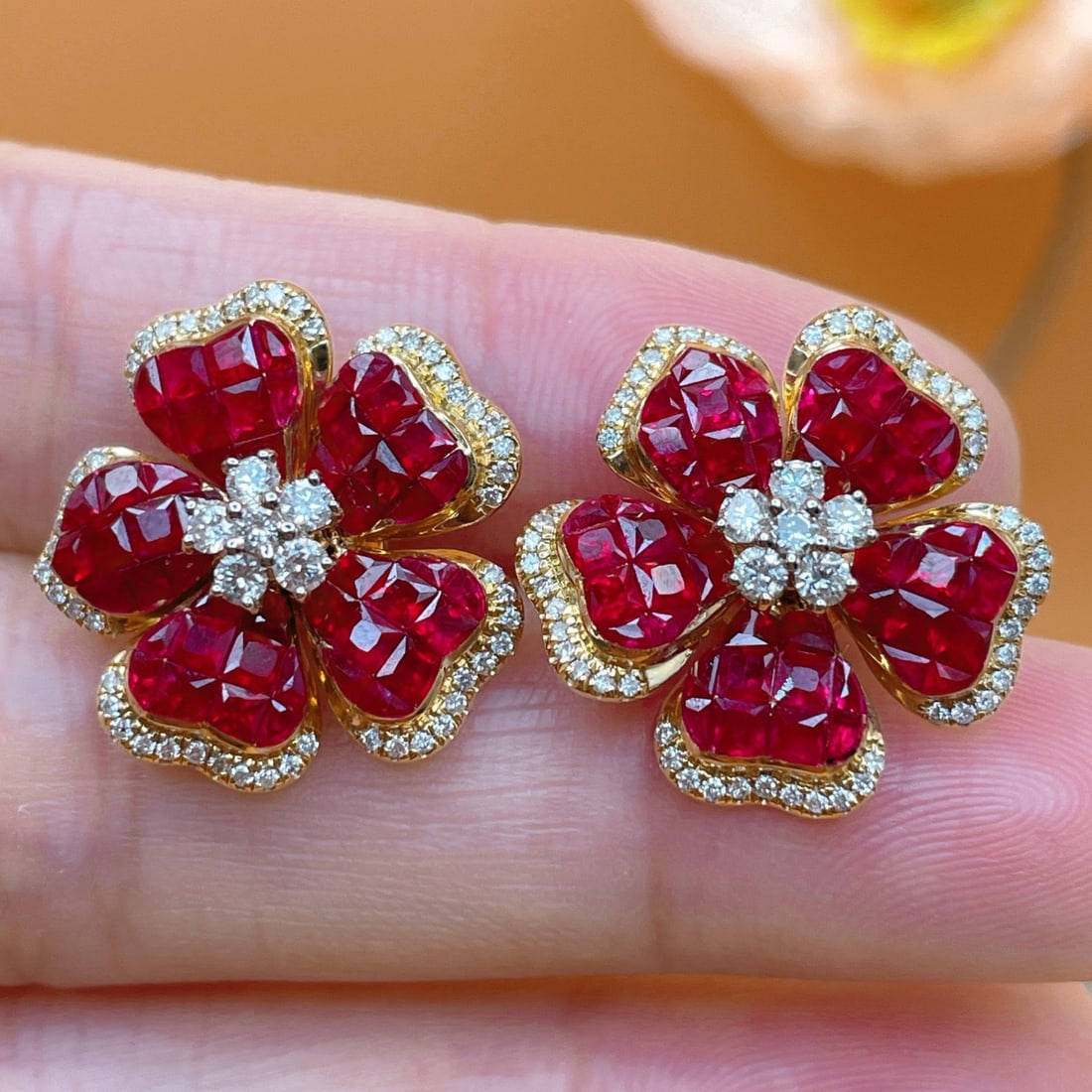 14k Gold 2.12 Ctw Natural Ruby & Diamond & Flowers Earrings - 3