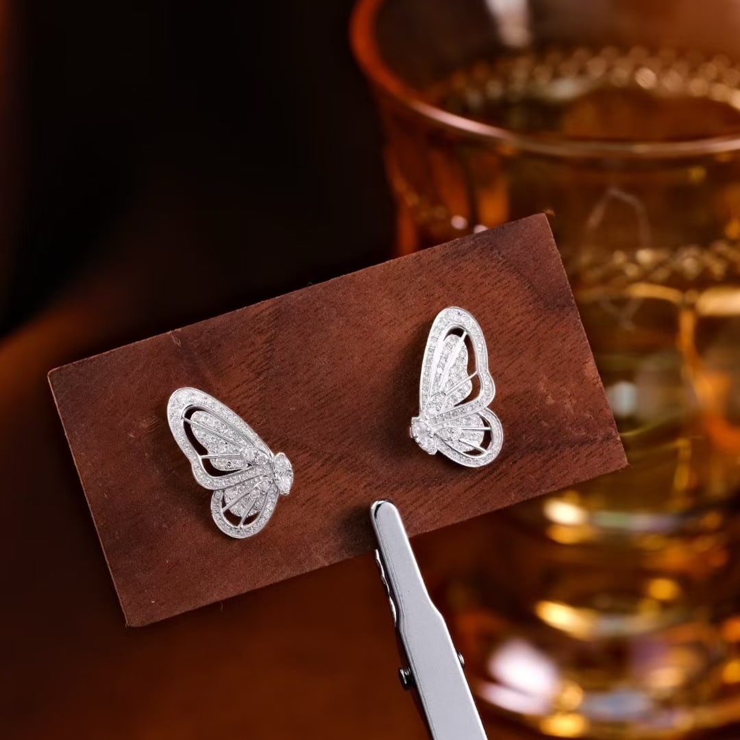 14k Gold 0.56 Ct Natural H Diamond & Butterfly Earrings - 3