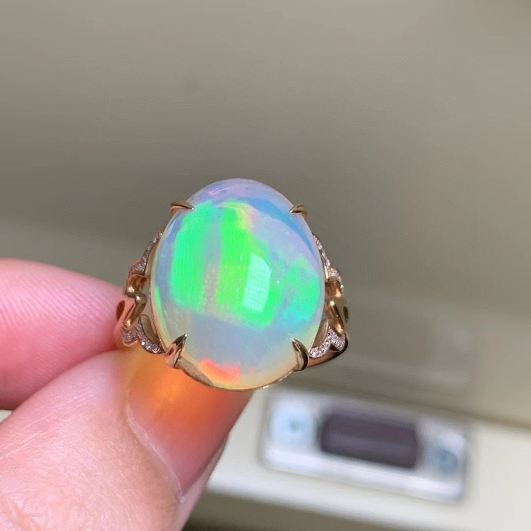 14k Gold 8.13 Ct Natural Opal & Diamond Ring - 2