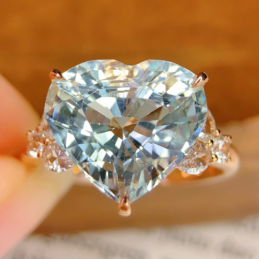 14k Gold 6.5 Ct Natural Aquamarine & Sapphire Ring - 2