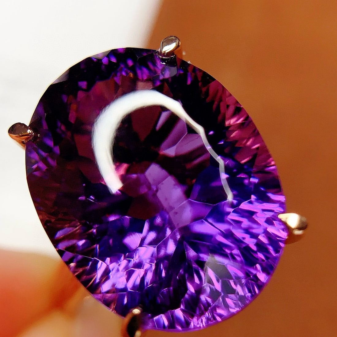 14k Gold 12.15 Ct Natural Amethyst & Diamond Ring - 2