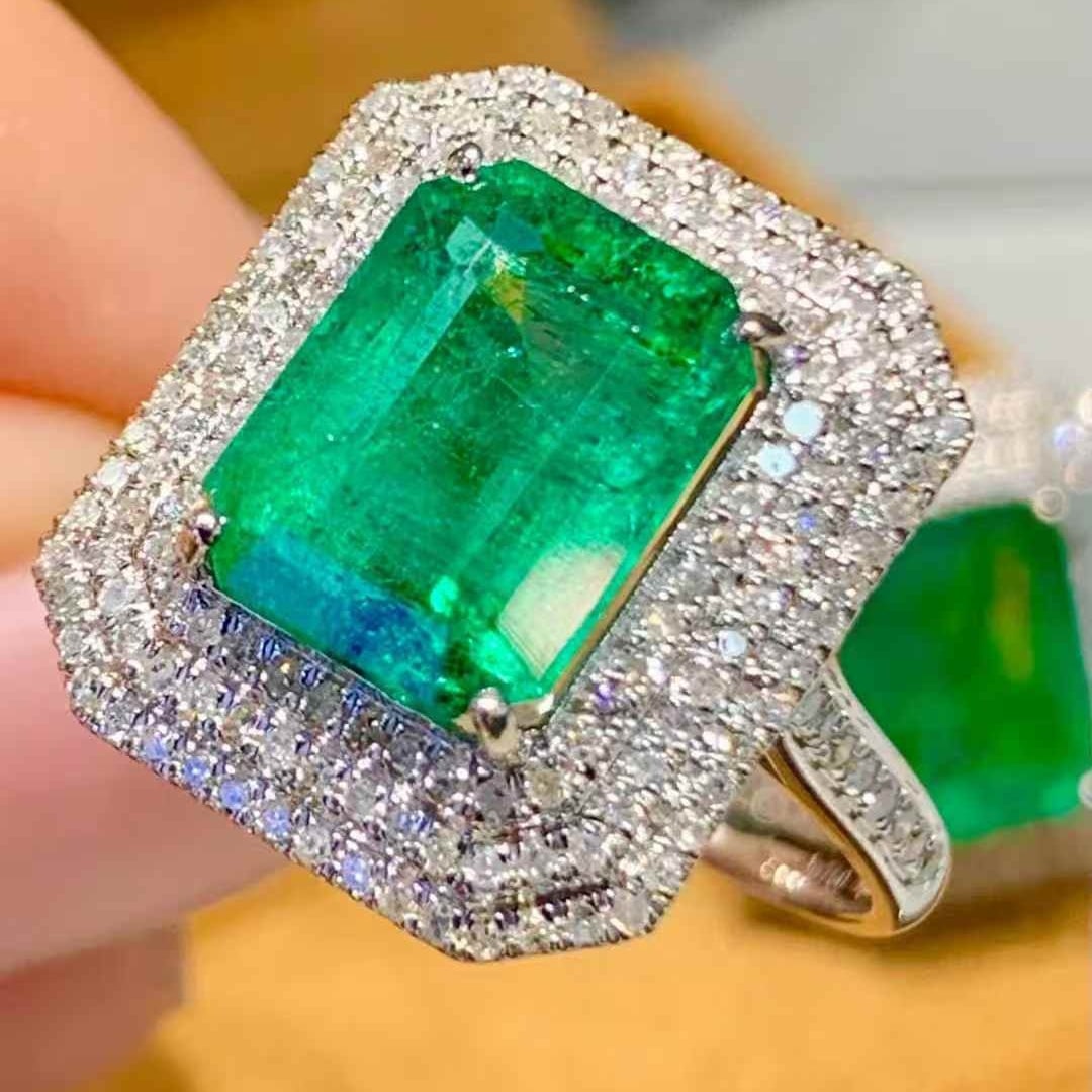 14k Gold 6.9 Ct Natural Emerald & Diamond Ring (1 of 4)