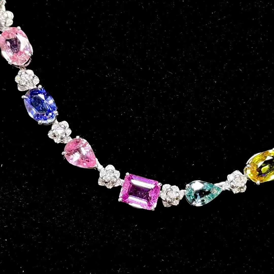 14k Gold 10.8 Ctw Natural Sapphire & Emerald Necklace - 3