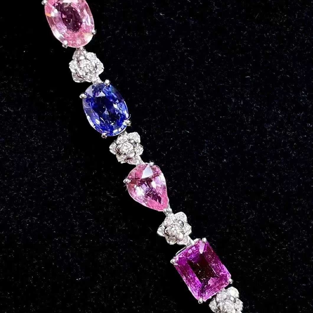 14k Gold 10.8 Ctw Natural Sapphire & Emerald Necklace - 4