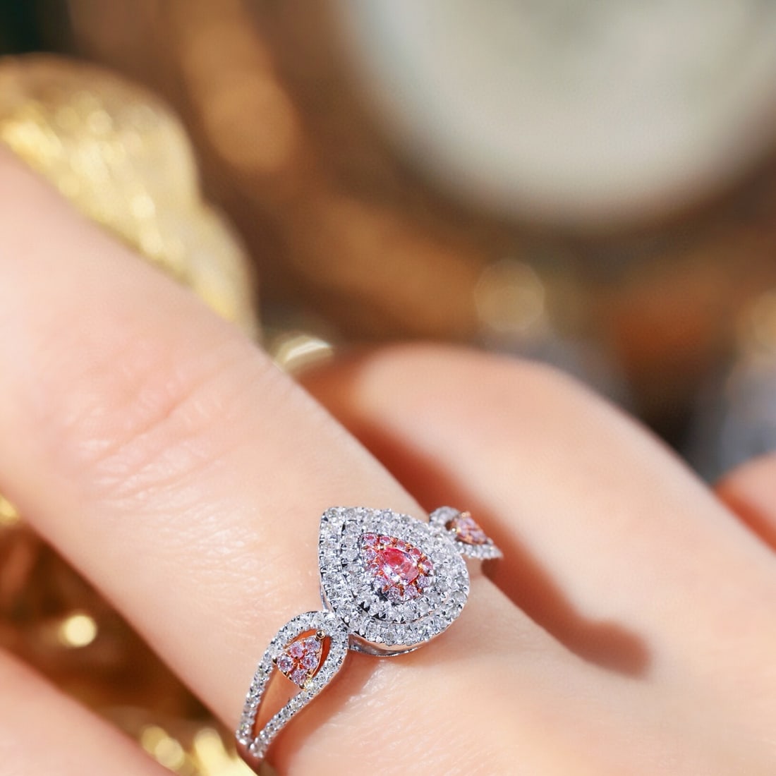 14k Gold 0.45 Ctw Natural Pink Diamond & Diamond Ring - 8