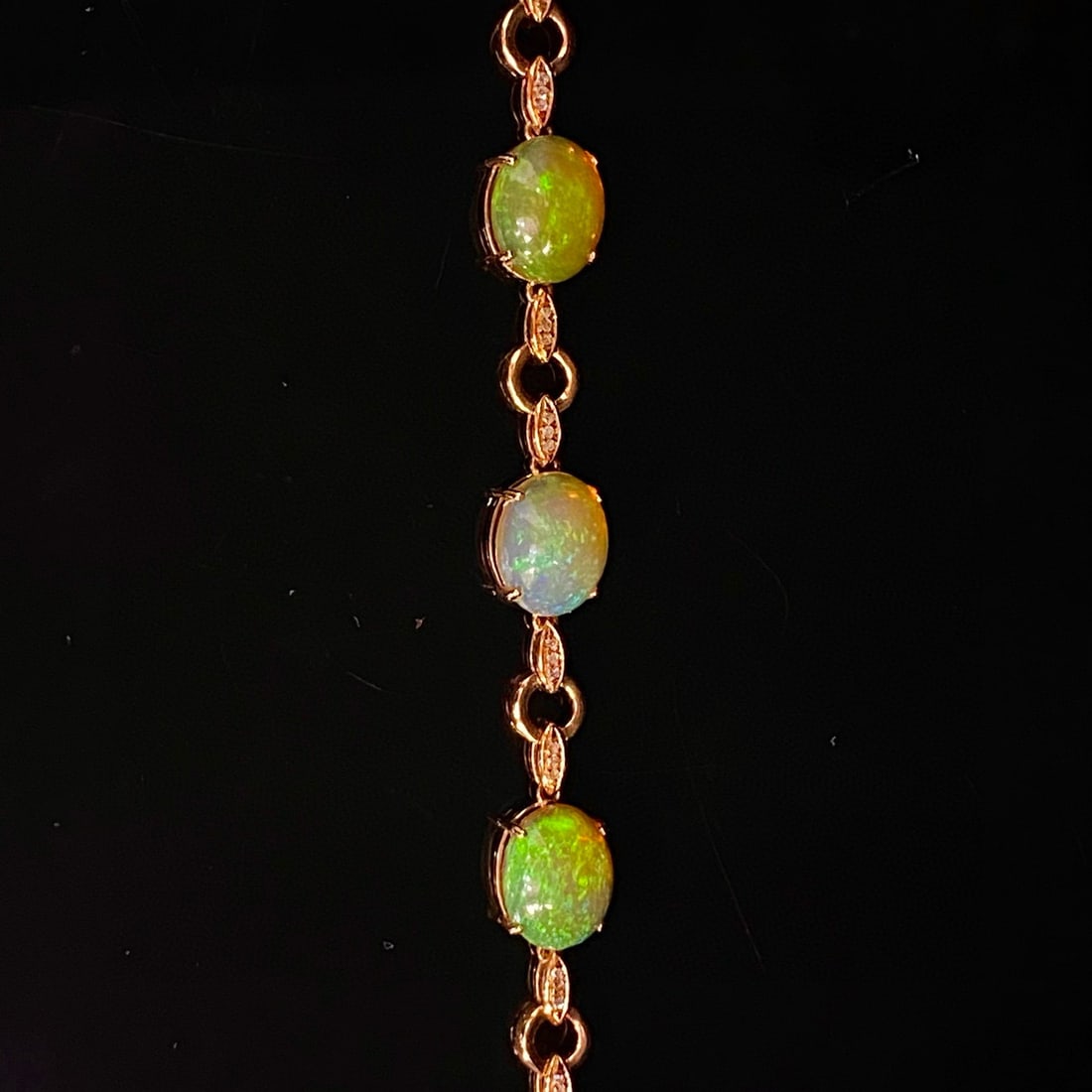 14k Gold 6.05 Ct Natural Opal & Diamond Bracelet - 5