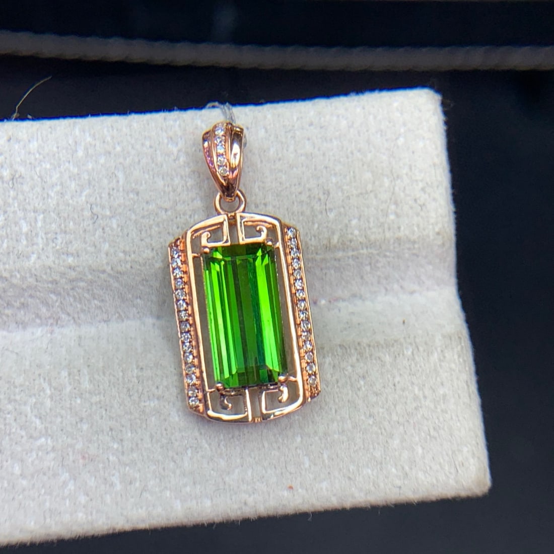 14k Gold 2.5 Ct Natural Tourmaline & Diamond Pendant( Without Chain ) - 8