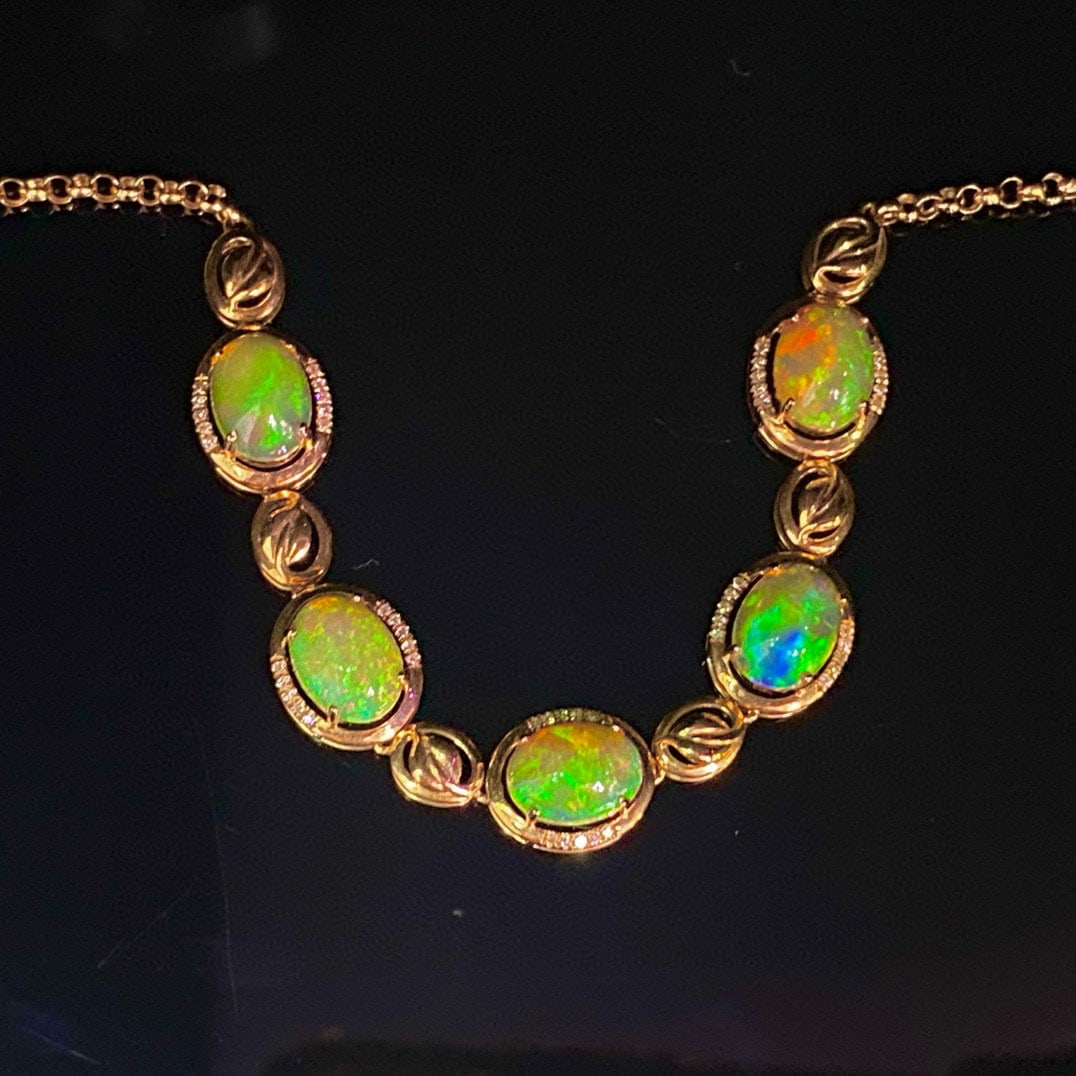 14k Gold 4.05 Ct Natural Opal & Diamond Bracelet - 2