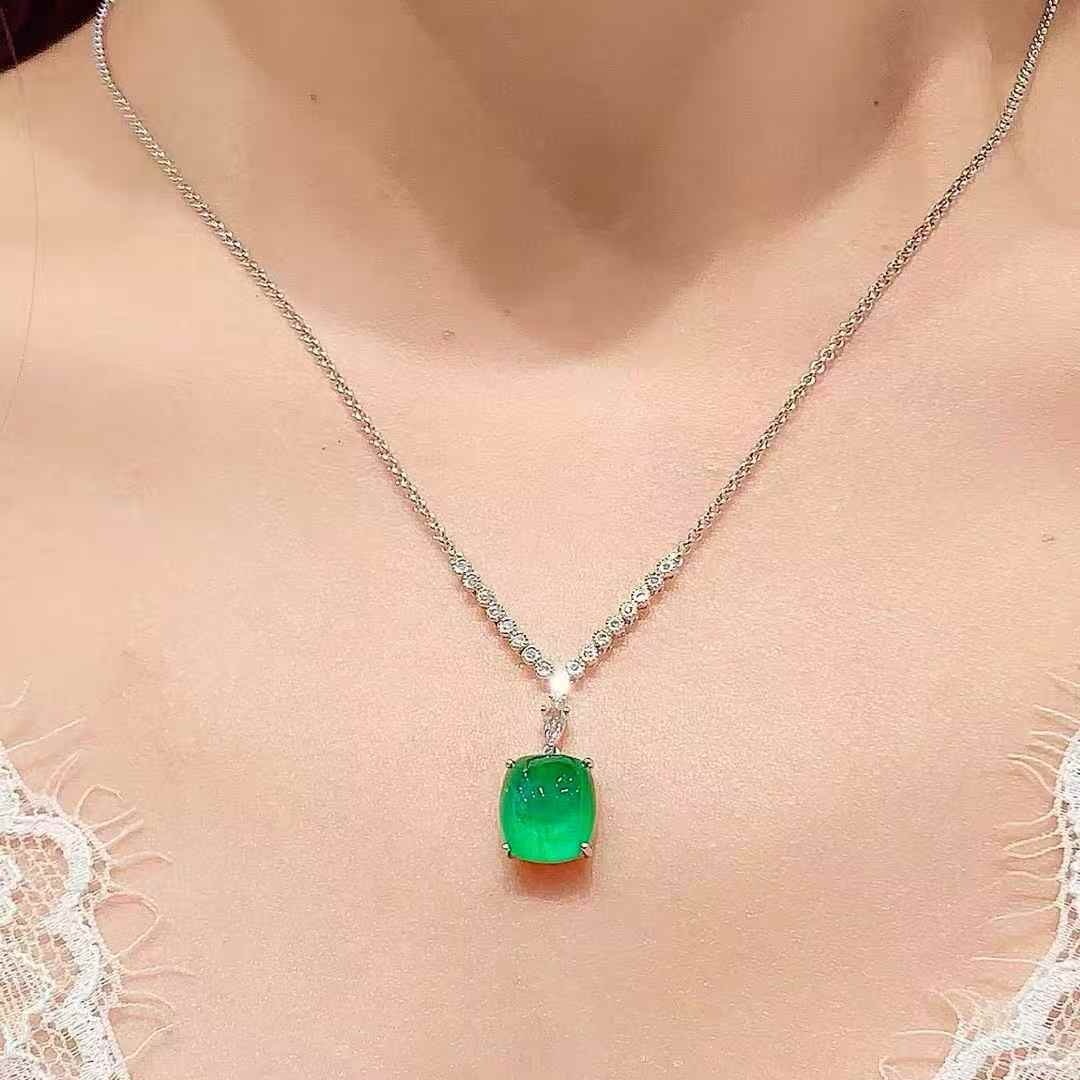 14k Gold 5.5 Ct Natural Emerald & Diamond Necklace - 5