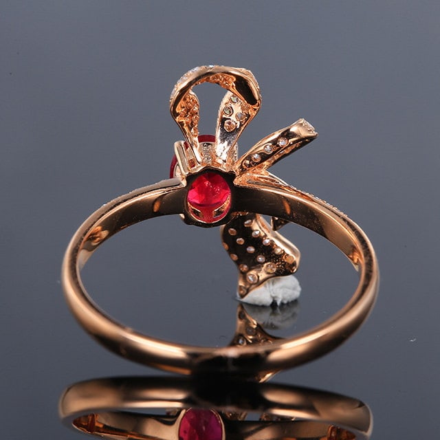 14k Gold 0.82 Ctw Natural Ruby & Diamond Ring - 4