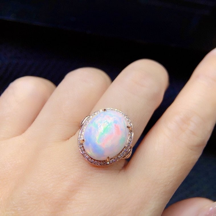 14k Gold 9.10 Ct Natural Opal & Diamond Ring - 6