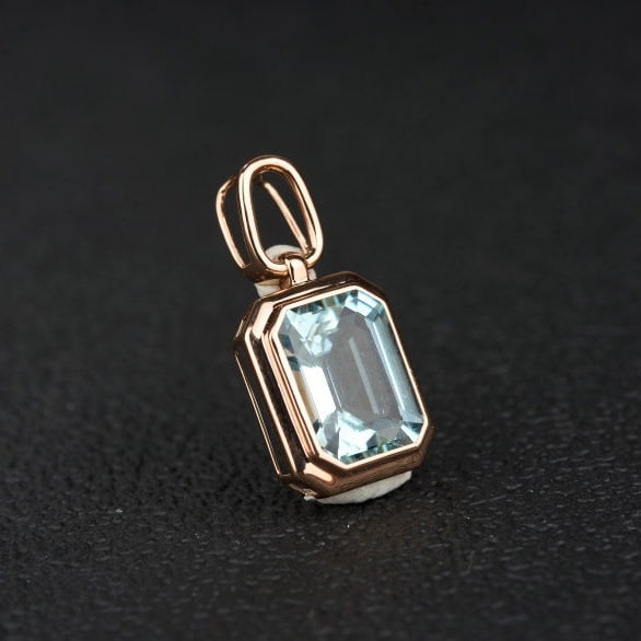 14k Gold 3.15 Ct Natural Aquamarine Pendant( Without Chain ) - 6
