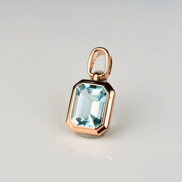 14k Gold 3.15 Ct Natural Aquamarine Pendant( Without Chain ) - 7