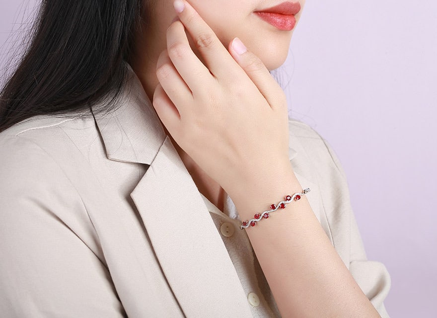 14k Gold 2.48 Ctw Natural Ruby & Diamond Bangle - 4