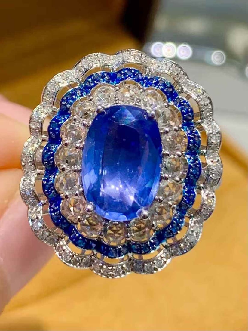 14k Gold 2.5 Ct Natural Sapphire & Diamond Ring: Ref:231115238 // gold content:14k gold // ring size:7. 25us // // main gemstone:sapphire // shape:oval // carat weight:2. 5ct // color:blue // treatment:natural // // adjacent gemstone 2 : diamond