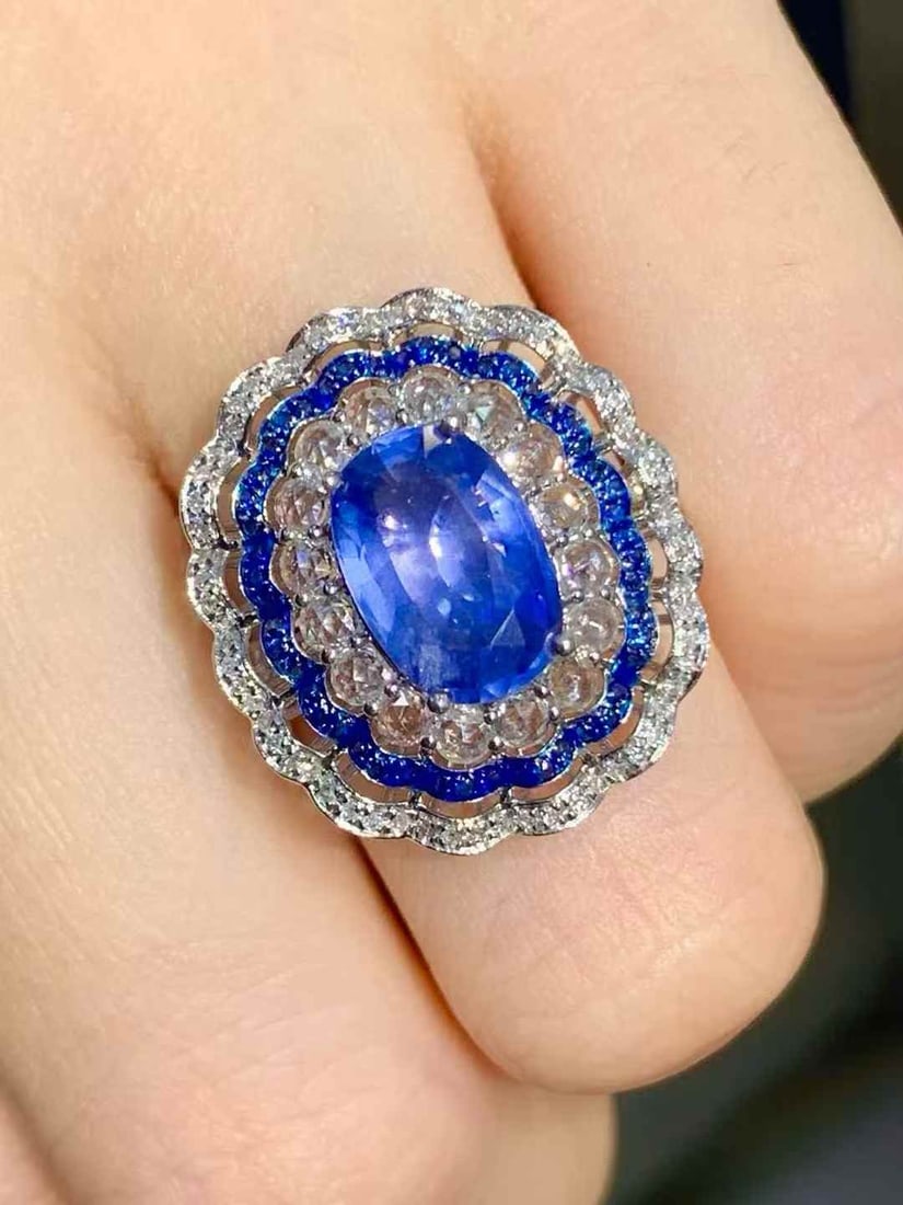 14k Gold 2.5 Ct Natural Sapphire & Diamond Ring - 4