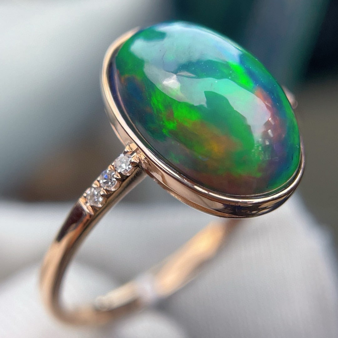 14k Gold 3.33 Ct Natural Opal & Diamond Ring - 5