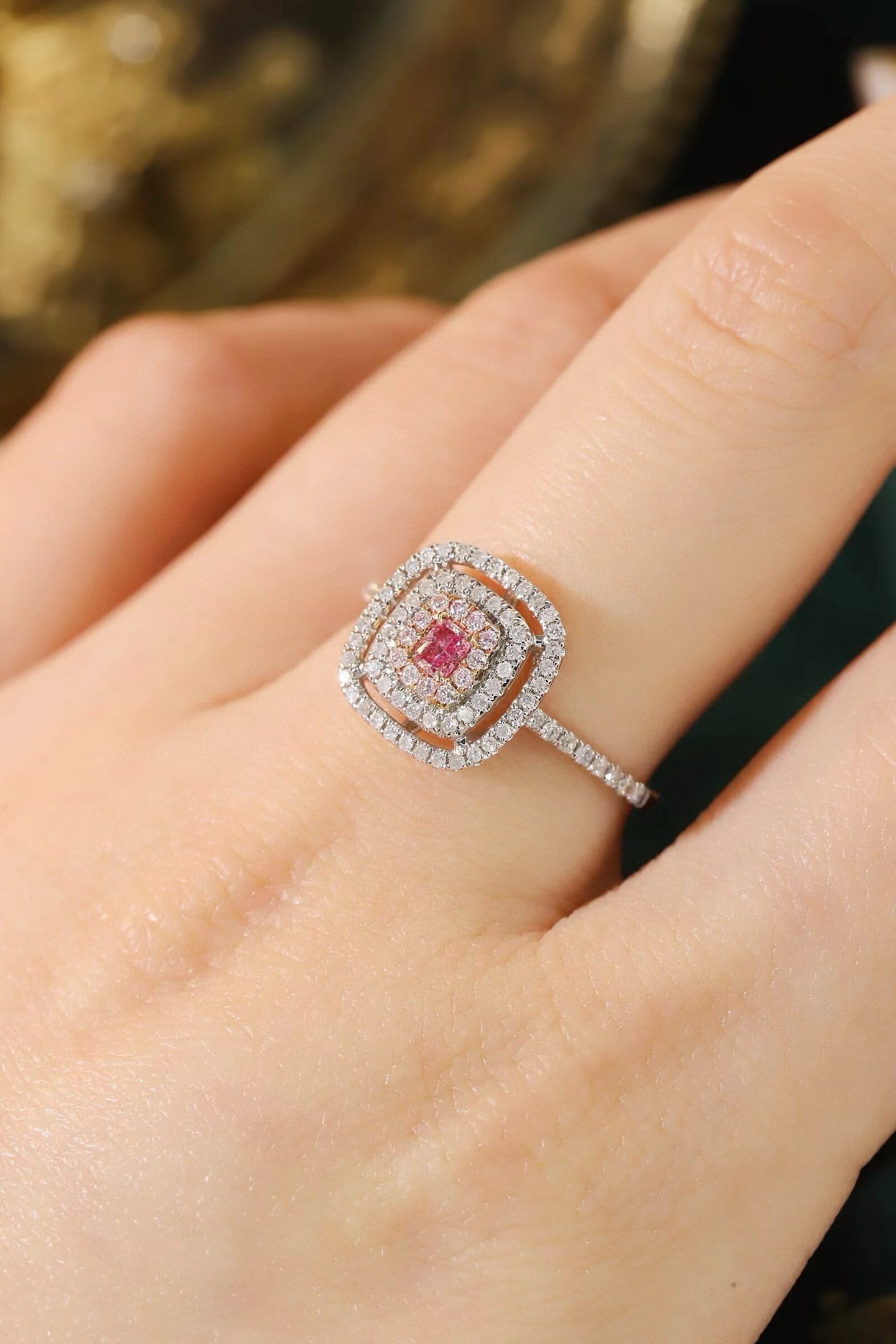 14k Gold 0.53 Ctw Natural Pink Diamond & Diamond Ring - 6