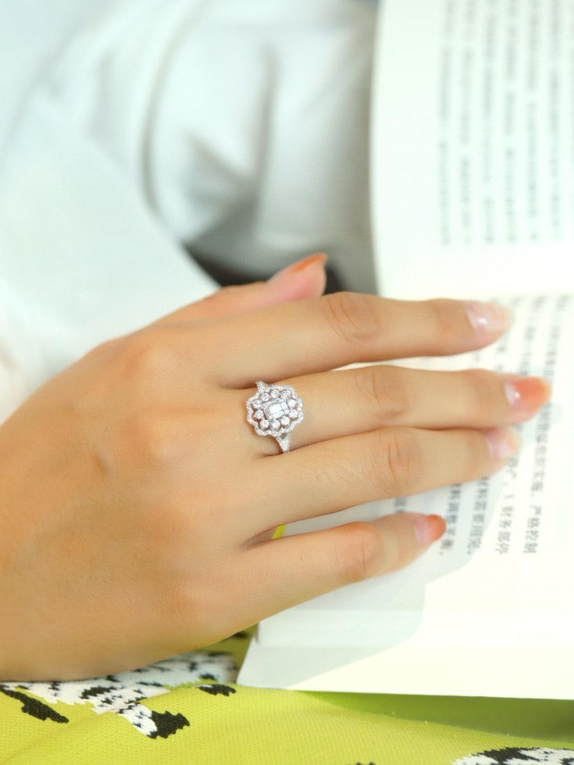 14k Gold 0.80 Ct Natural H Diamond Ring - 2