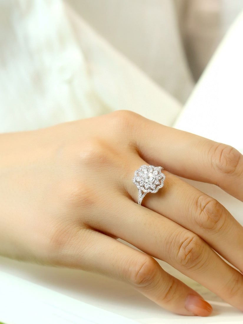 14k Gold 0.80 Ct Natural H Diamond Ring - 6