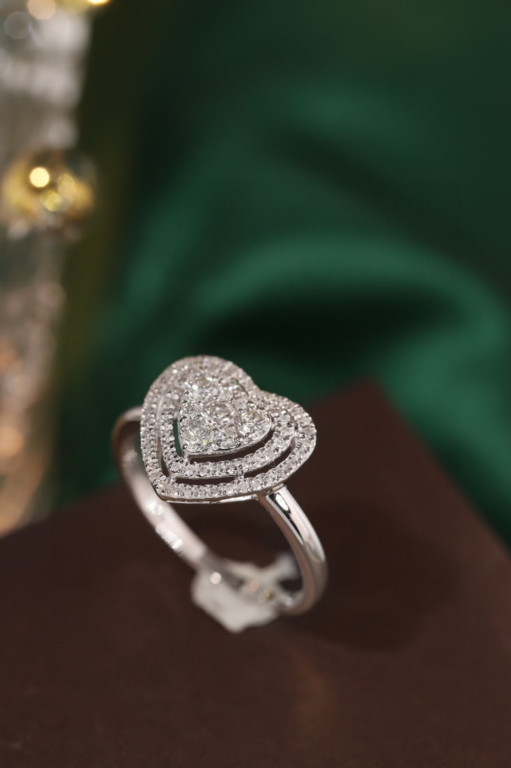 14k Gold 0.46 Ct Natural H Diamond Ring - 2