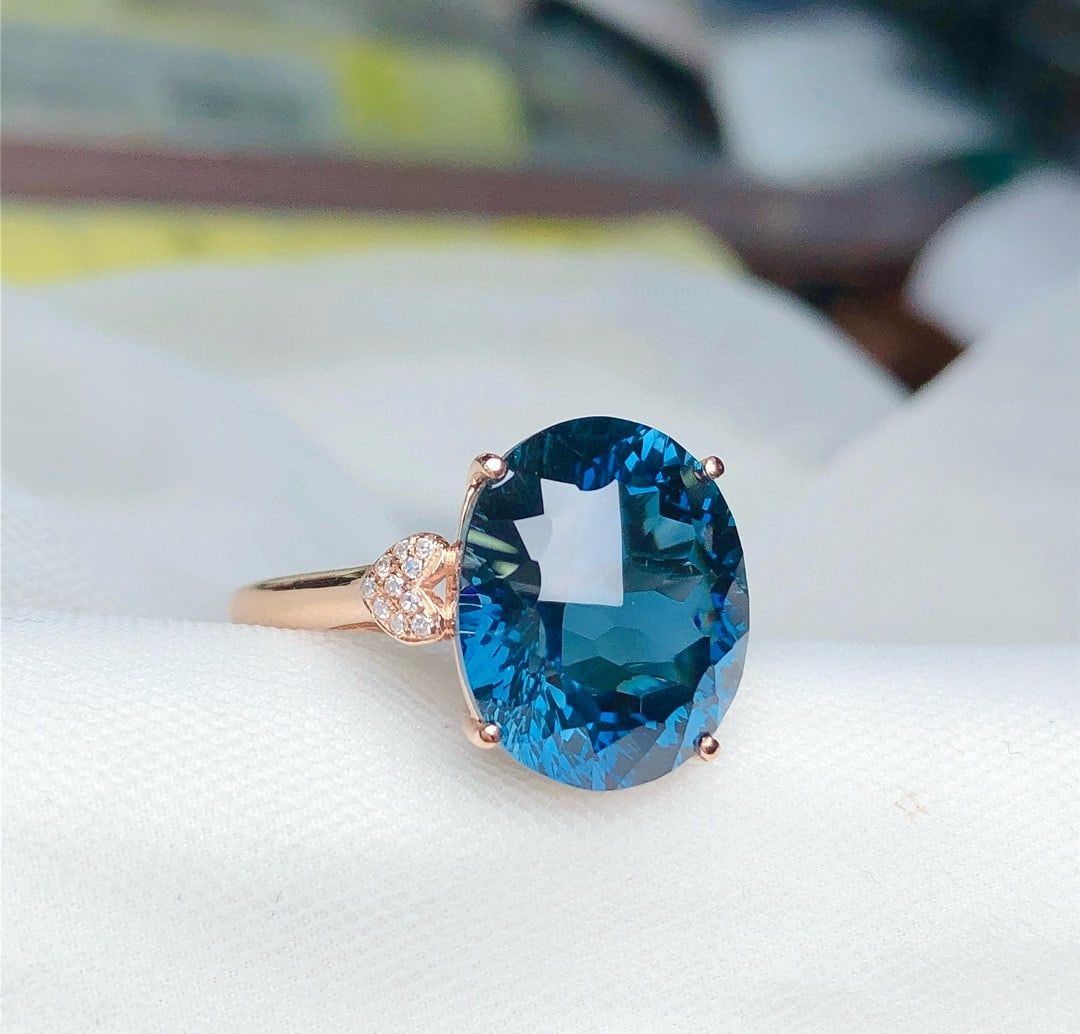 14k Gold 10.45 Ct Natural Topaz & Diamond Ring (1 of 7)