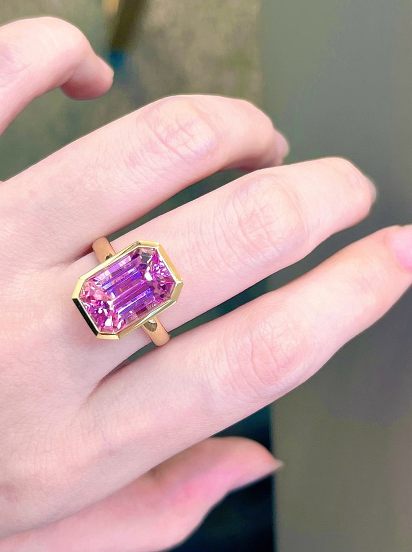 14k Gold 8.50 Ct Natural Kunzite Ring (1 of 8)