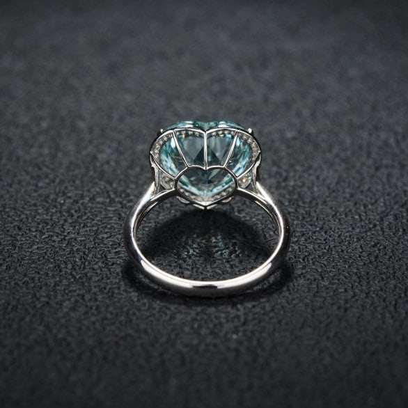 14k Gold 4.42 Ct Natural Aquamarine & Diamond Ring - 5