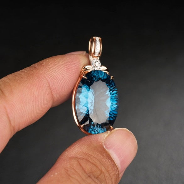 14k Gold 21.68 Ct Natural Topaz & Diamond Pendant( Without Chain ) - 7