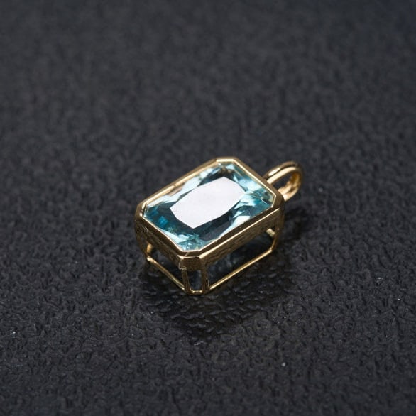 14k Gold 3.85 Ct Natural Aquamarine Pendant( Without Chain ) - 6