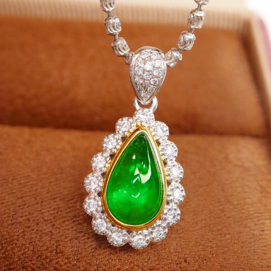 14k Gold 1.34 Ctw Vivid Green Natural Emerald & Diamond Pendant( Without Chain ) - 2