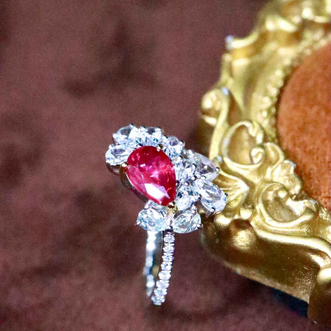 14k Gold 0.85 Ctw Natural Ruby & Diamond Ring - 2