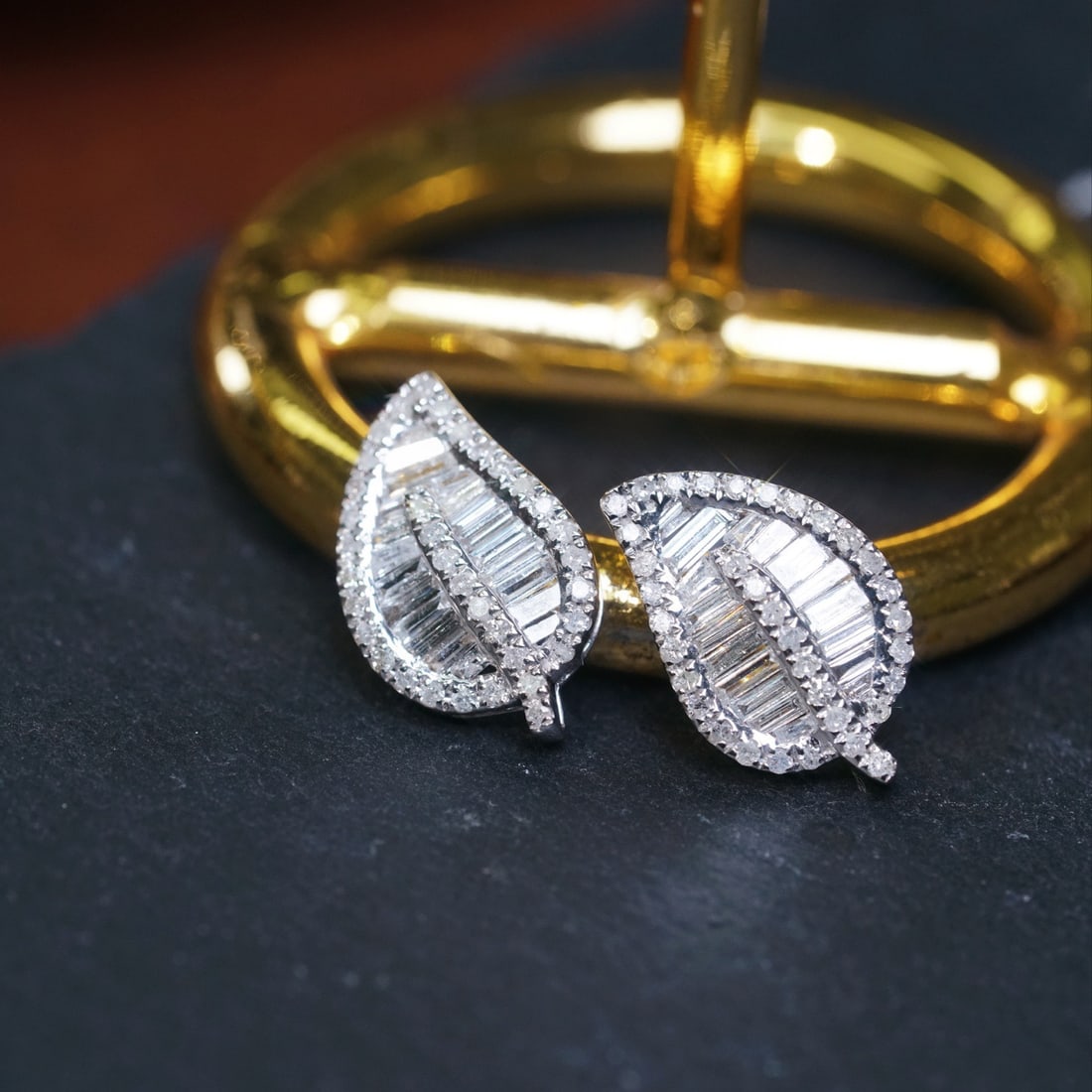 14k Gold 0.90 Ct Natural H Diamond Earrings (1 of 8)