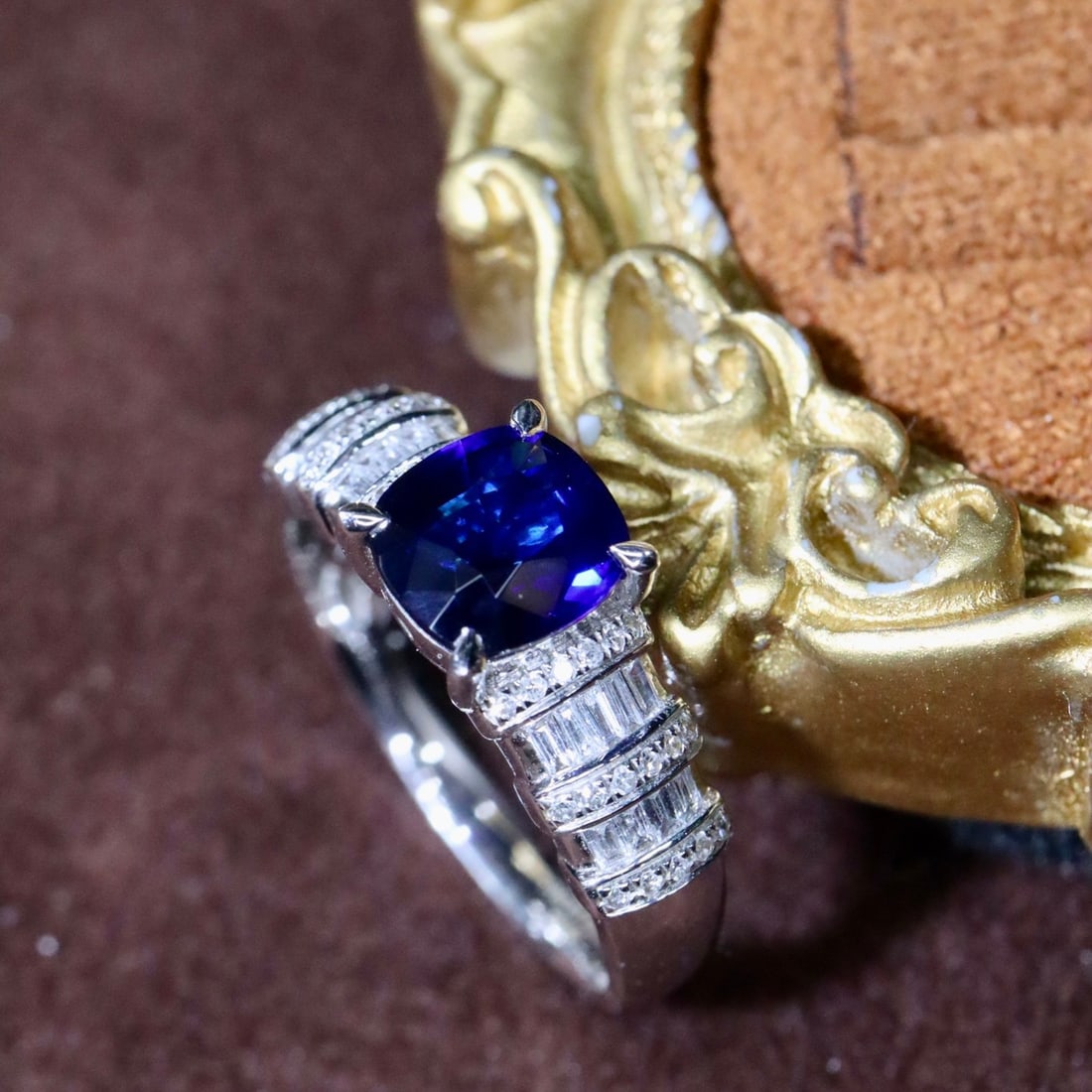 14k Gold 1.60 Ctw Natural Sapphire & Diamond Ring - 6