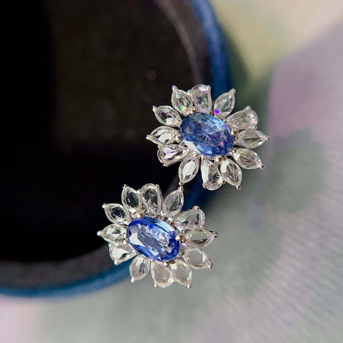 14k Gold 1.30 Ct Natural Sapphire & Sapphire Earrings - 4