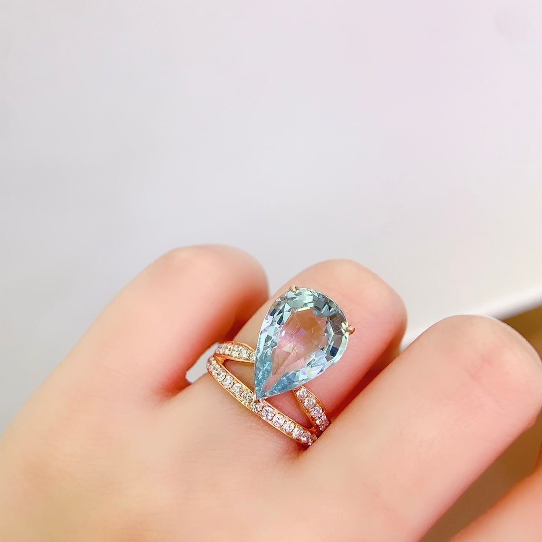 14k Gold 5.69 Ct Natural Aquamarine & Diamond Ring - 6