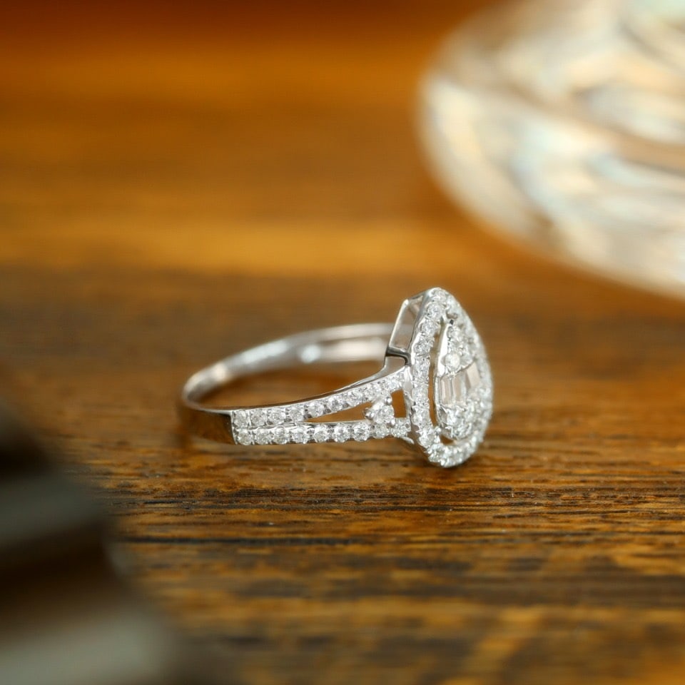 14k Gold 0.68 Ct Natural H Diamond Ring - 2