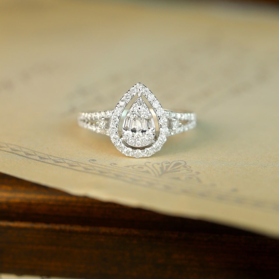 14k Gold 0.68 Ct Natural H Diamond Ring - 4